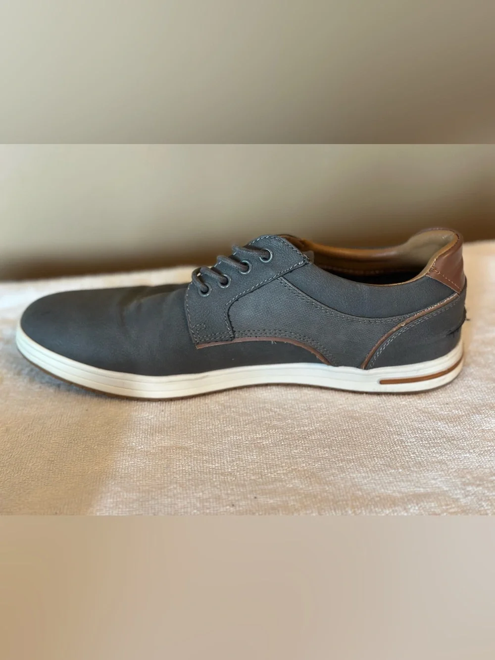 Steve Madden Jalen Men’s Gray Brown Casual Oxford Sneakers Size 9M